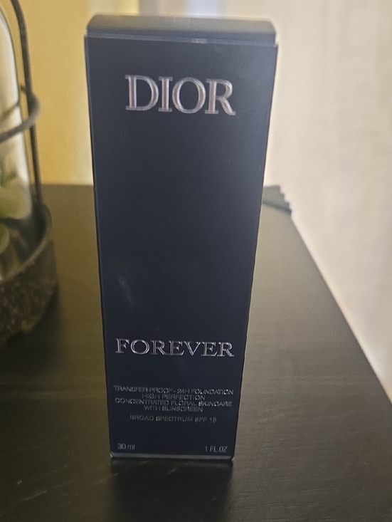 Dior Other - Dior Forever Color 3C Cool - Navy and Silver Box